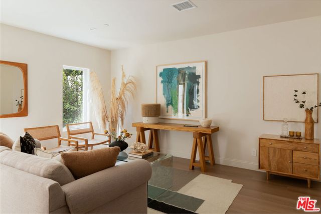 931 S Sycamore Avenue, Los Angeles, CA 90036