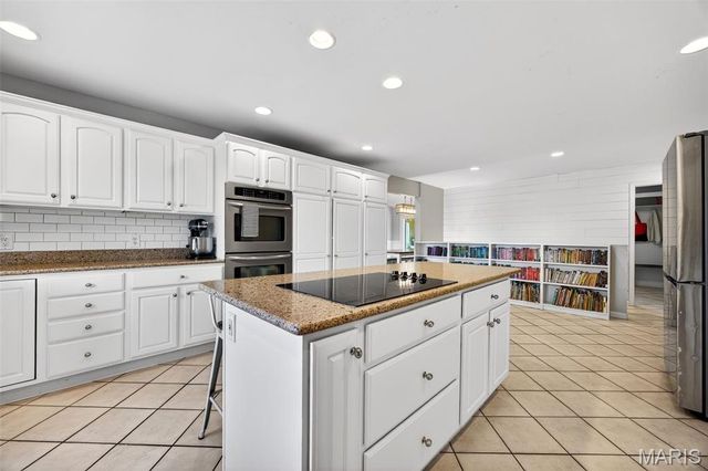 16310 Sugar Pine Court, Wright City, MO 63390