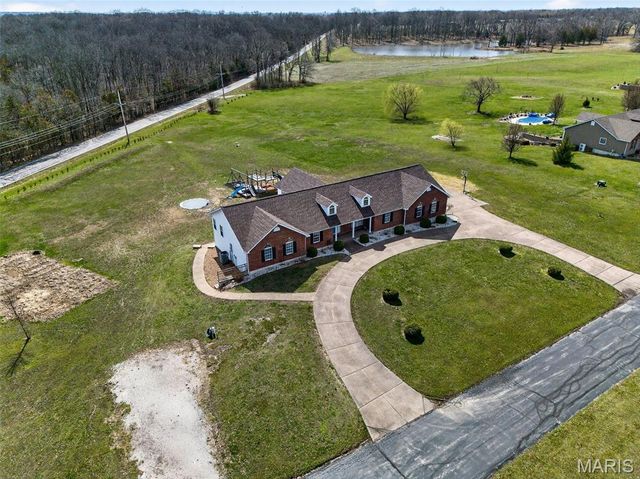 16310 Sugar Pine Court, Wright City, MO 63390