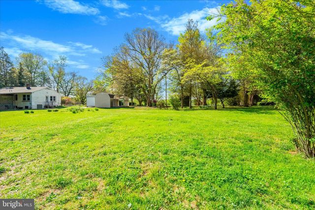 5301 BROOKEVILLE RD, Gaithersburg, MD 20882