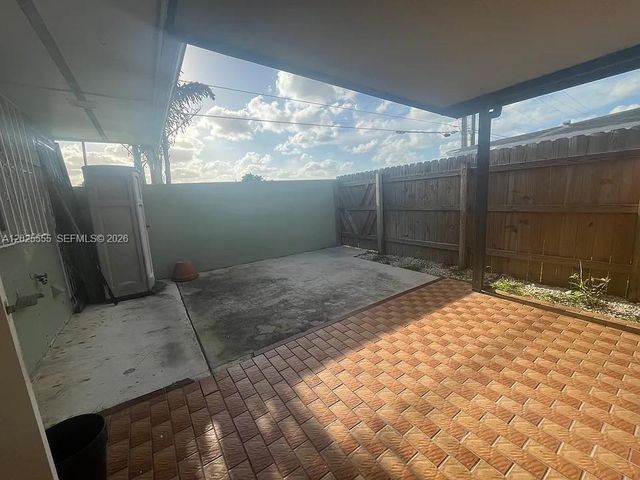 10115 SW 21st Ter, Miami, FL 33165