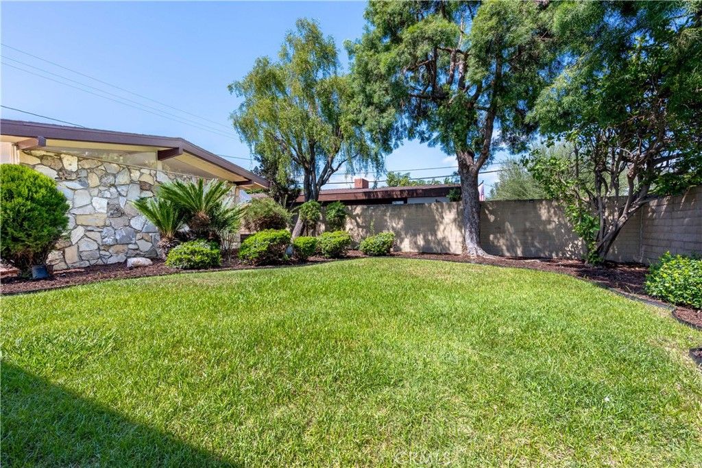 3327 Karen, Long Beach, CA 90808 — photo 2
