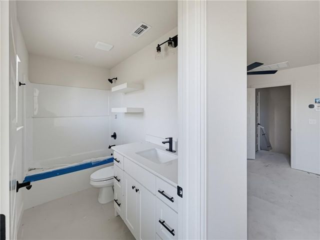 6800 SW Basswood Avenue, Bentonville, AR 72713