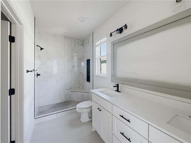 6800 SW Basswood Avenue, Bentonville, AR 72713