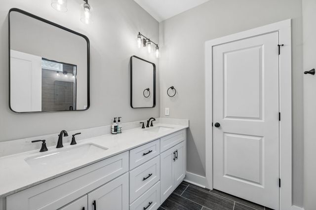 805 N Jefferson St, Winchester, TN 37398