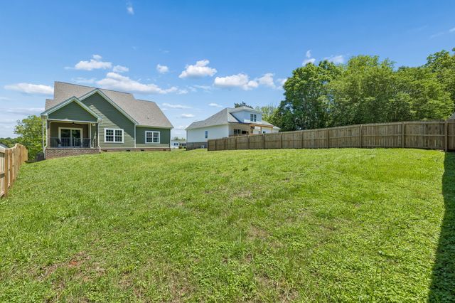 805 N Jefferson St, Winchester, TN 37398