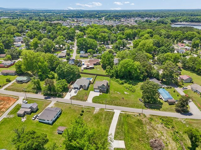 805 N Jefferson St, Winchester, TN 37398