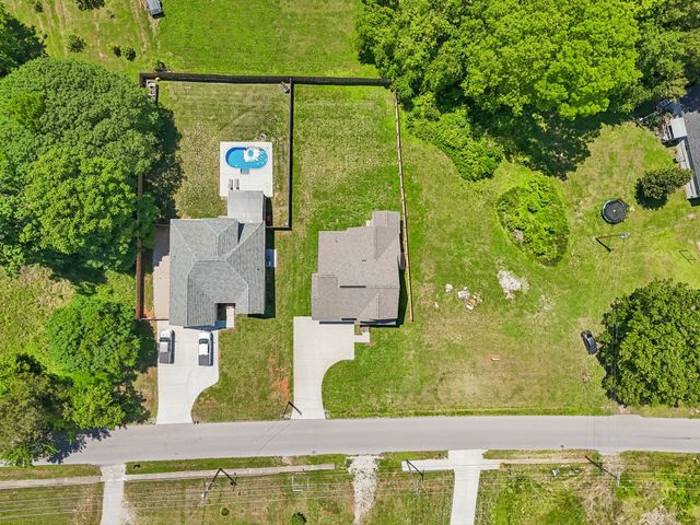 805 N Jefferson St, Winchester, TN 37398