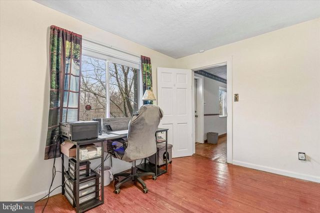 3006 WILD RUN RD, Pennsburg, PA 18073