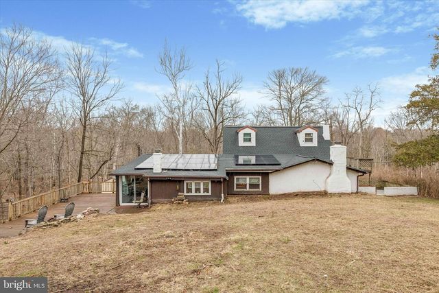 3006 WILD RUN RD, Pennsburg, PA 18073