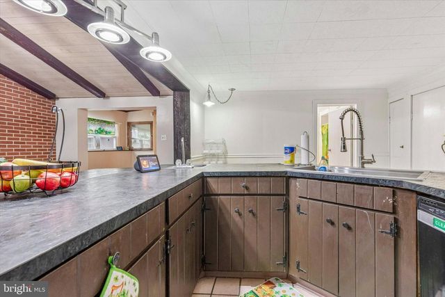 3006 WILD RUN RD, Pennsburg, PA 18073