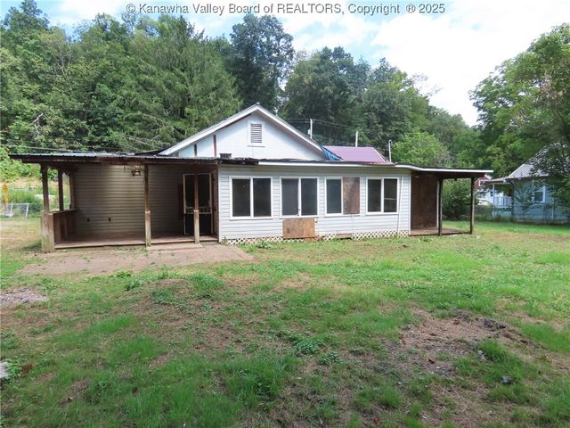 4501 Victoria Road, Charleston, WV 25312