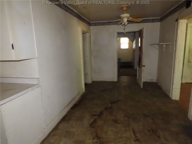 4501 Victoria Road, Charleston, WV 25312