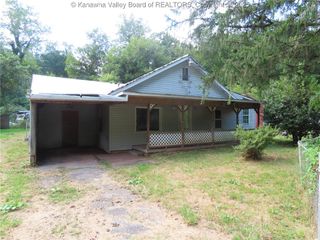 4501 Victoria Road, Charleston, WV 25312