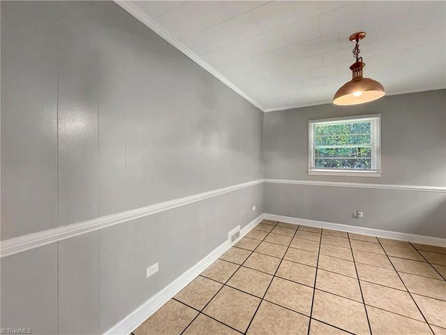 407 Brook Street, Wilkesboro, NC 28697
