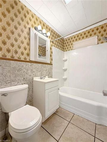 407 Brook Street, Wilkesboro, NC 28697