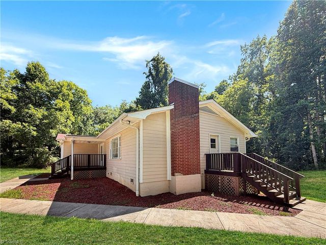 407 Brook Street, Wilkesboro, NC 28697