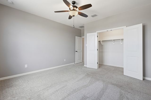 410 Silo Court, Waxahachie, TX 75167