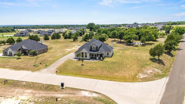 410 Silo Court, Waxahachie, TX 75167