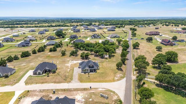 410 Silo Court, Waxahachie, TX 75167