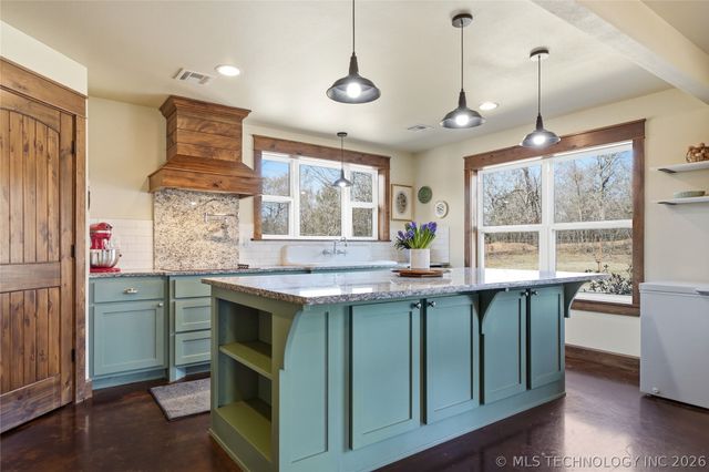 4920 E 73rd Street S, Muskogee, OK 74403