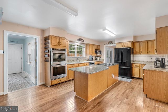 101 VERONICA LN, Charles Town, WV 25414