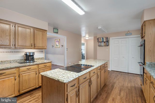 101 VERONICA LN, Charles Town, WV 25414