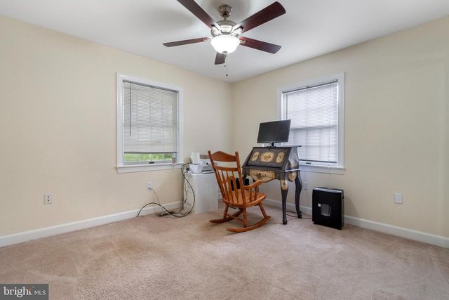 101 VERONICA LN, Charles Town, WV 25414