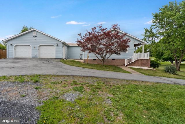 101 VERONICA LN, Charles Town, WV 25414