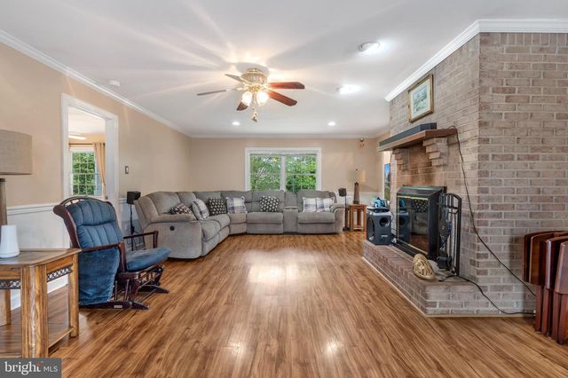 101 VERONICA LN, Charles Town, WV 25414