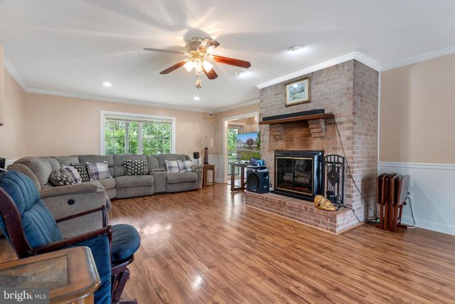 101 VERONICA LN, Charles Town, WV 25414