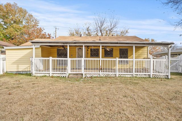 302 S Clark Street, Rockwall, TX 75087