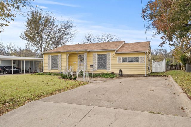302 S Clark Street, Rockwall, TX 75087