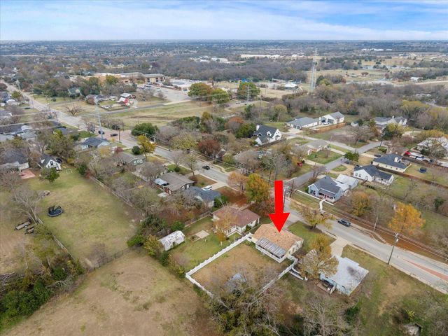 302 S Clark Street, Rockwall, TX 75087