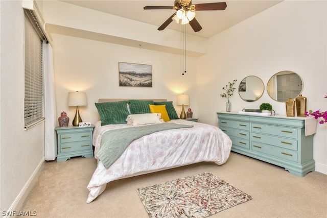 9242 Tesoro LN 1-102, Naples, FL 34114