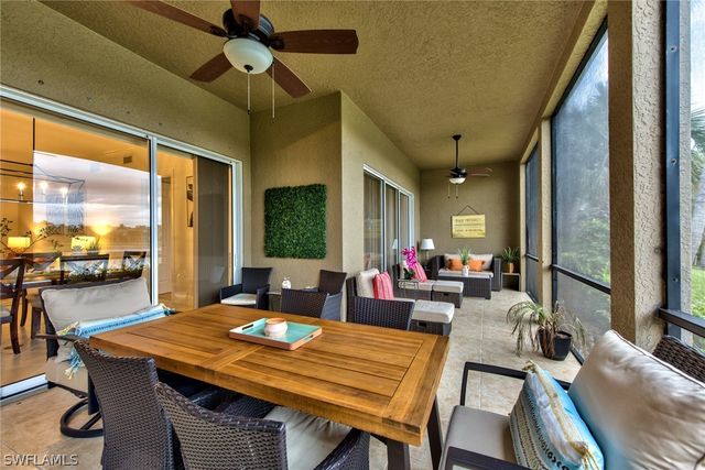 9242 Tesoro LN 1-102, Naples, FL 34114