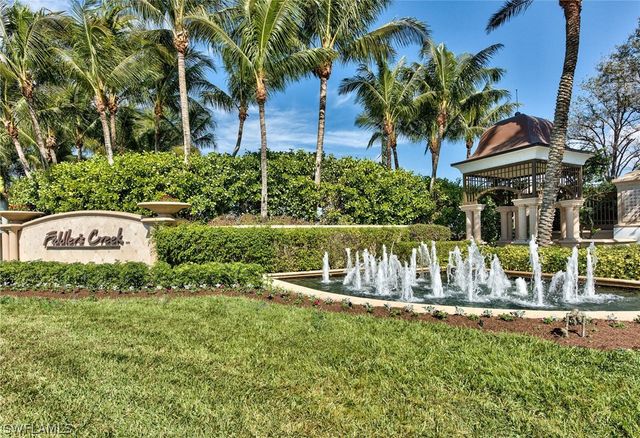 9242 Tesoro LN 1-102, Naples, FL 34114