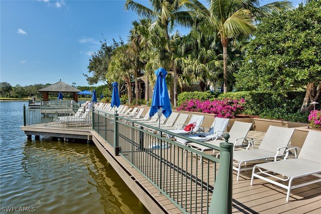 9242 Tesoro LN 1-102, Naples, FL 34114