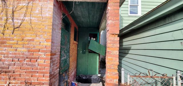 320 W 14TH AVENUE, Homestead, PA 15120