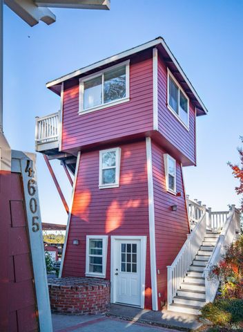 4605 Gravenstein Hwy N, Sebastopol, CA 95472