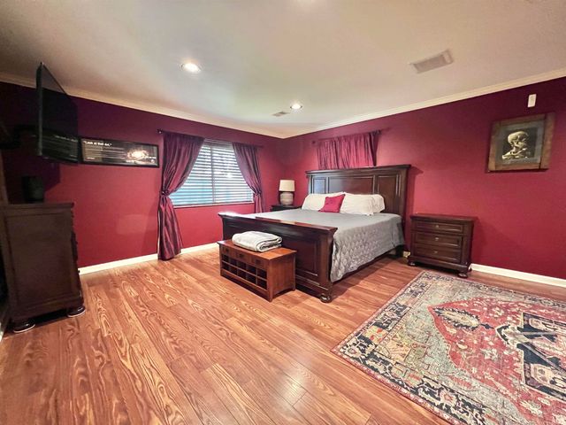 712 Maple Lane, Newburgh, IN 47630