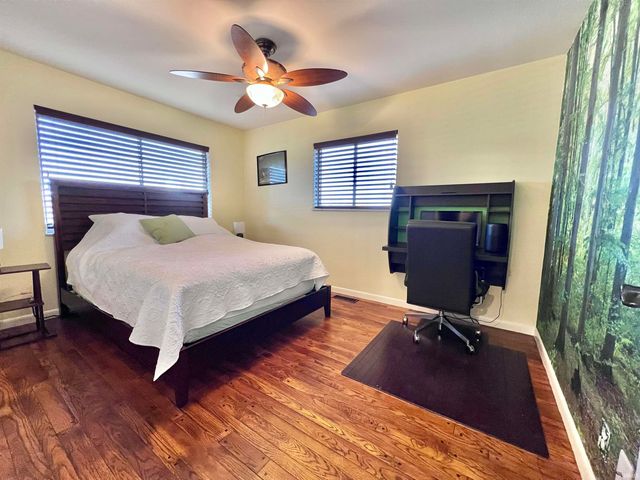 712 Maple Lane, Newburgh, IN 47630