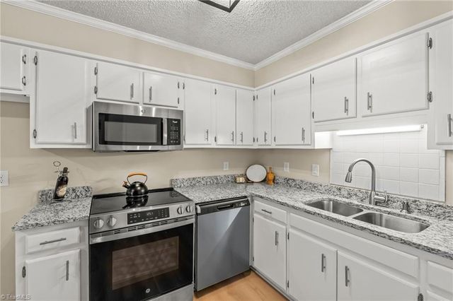 5404 Pine Level Drive, Browns Summit, NC 27214