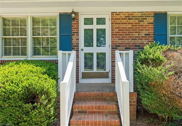 5404 Pine Level Drive, Browns Summit, NC 27214