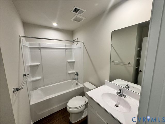 1144 Canterbury Ridge Rd, Richmond, VA 23224