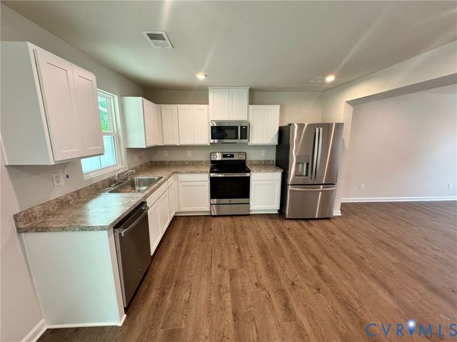 1144 Canterbury Ridge Rd, Richmond, VA 23224