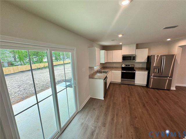 1144 Canterbury Ridge Rd, Richmond, VA 23224