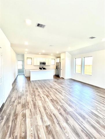 22445 Mountain Pine Drive, New Caney, TX 77357