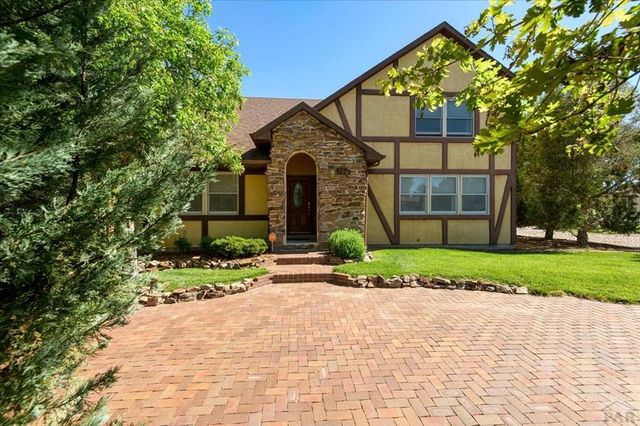 159 W Mangrum Court, Pueblo West, CO 81007