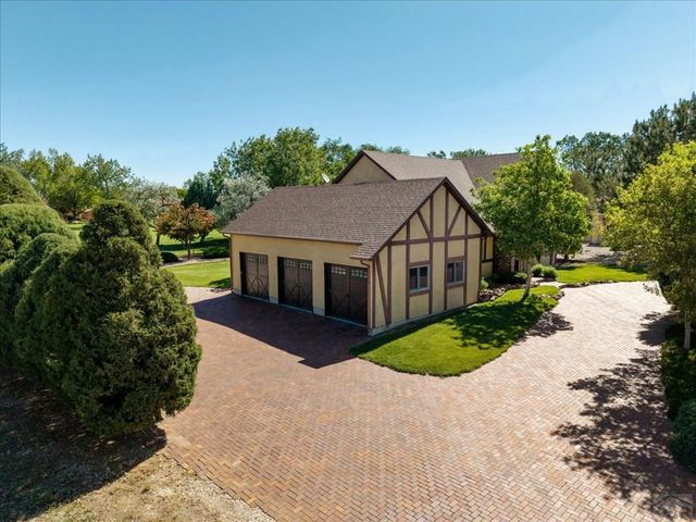 159 W Mangrum Court, Pueblo West, CO 81007